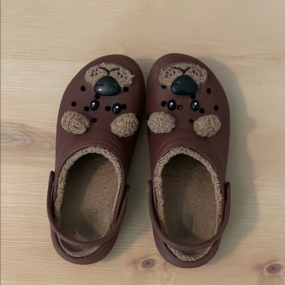 CROCS Brown Cozy Slippers with Animal Design - Picture 1 of 4